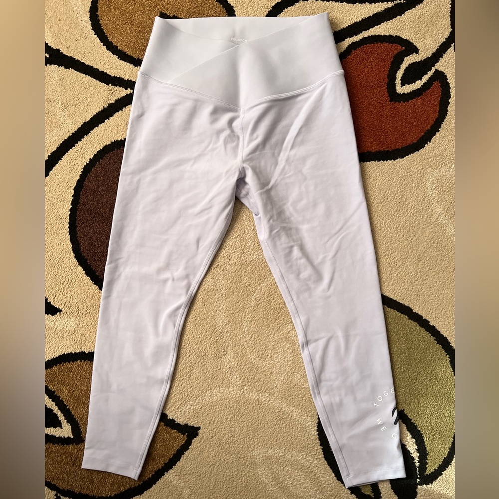 Peloton Cadent Cross Front Legging
